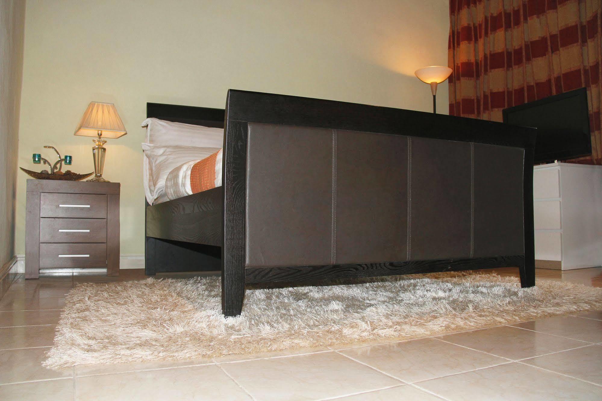 Saddle Hill Ranch Hotell Bafut Eksteriør bilde
